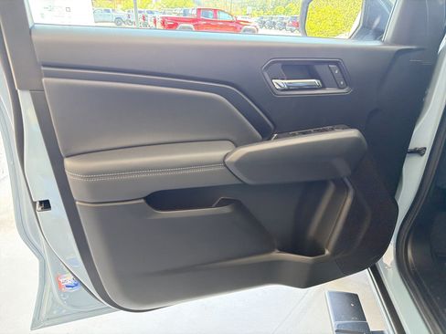 New 2026 Chevrolet Colorado LT w/ LT Convenience Package AWD/4WD image 10