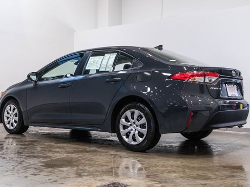 Used 2024 Toyota Corolla LE FWD image 7