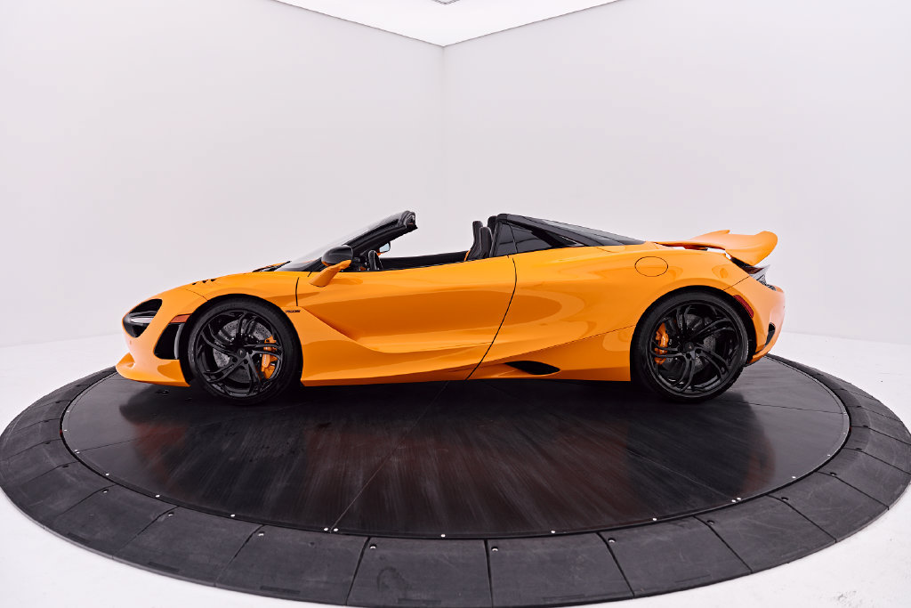 Used 2025 McLaren 750S Spider RWD image 23
