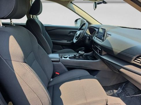 Used 2024 Nissan Rogue S AWD/4WD image 16