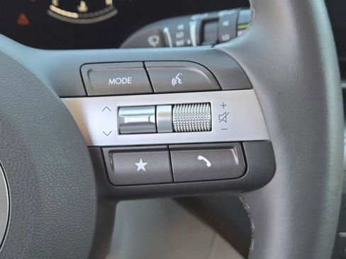 Used 2024 Hyundai Kona SEL FWD image 19