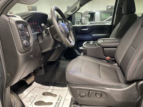 Certified 2024 Chevrolet Silverado 2500 Custom w/ Custom Value Package image 25