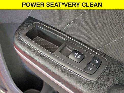 Used 2022 Dodge Charger GT image 32