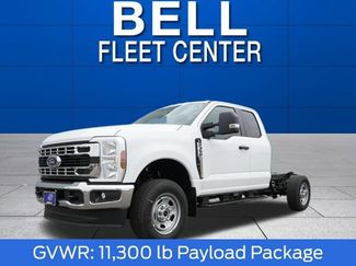 New 2025 Ford F350 XL w/ XL Chrome Package video 3