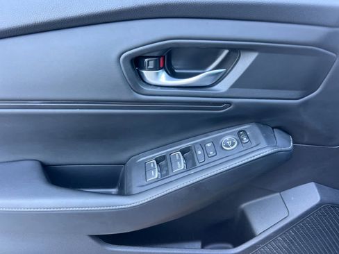 Used 2025 Honda Accord Sport image 12