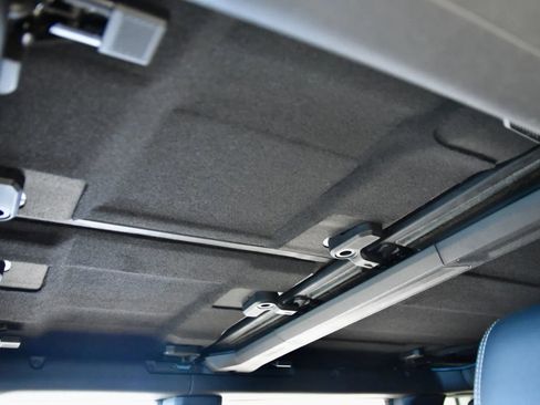 Used 2023 Ford Bronco Raptor image 24