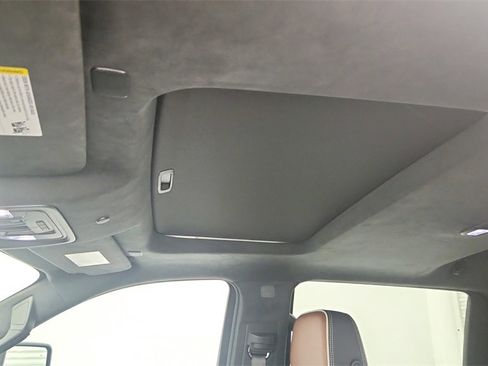 Used 2025 GMC Sierra 2500 Denali Ultimate image 16