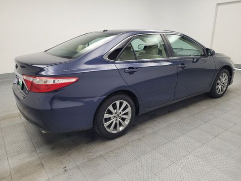 Used 2017 Toyota Camry XLE image 10