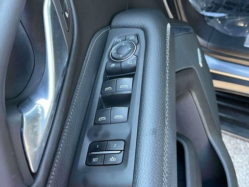 Used 2021 GMC Yukon Denali AWD/4WD image 15