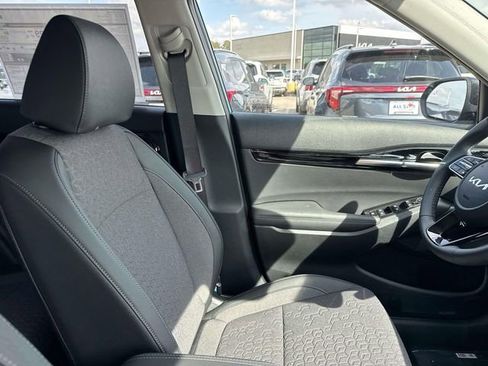 New 2026 Kia Seltos S image 13