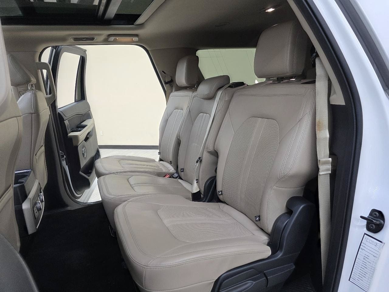 Used 2023 Ford Expedition Max Limited RWD image 27