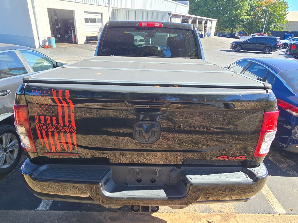 Used 2019 RAM 2500 Big Horn w/ Black Appearance Package AWD/4WD image 6