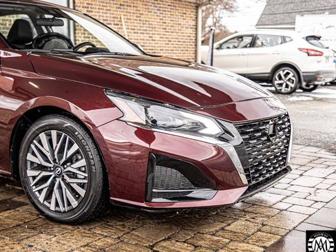 Used 2023 Nissan Altima 2.5 SV image 30