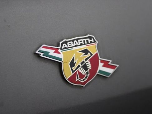 Used 2013 FIAT 500 Abarth w/ Comfort/Convenience Group FWD image 7