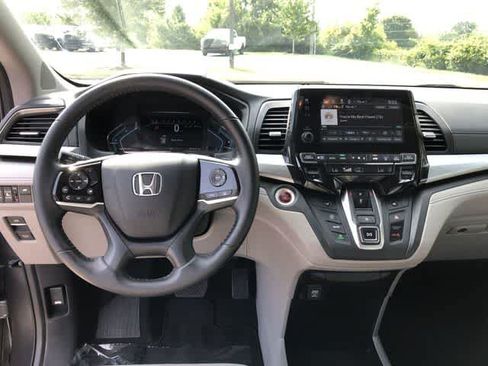 Used 2020 Honda Odyssey EX-L image 13