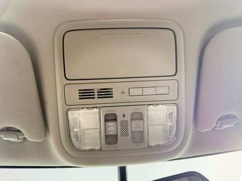 Used 2013 Honda Odyssey EX-L image 22