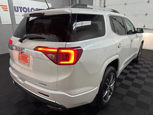 Used 2019 GMC Acadia Denali w/ Technology Package image 9
