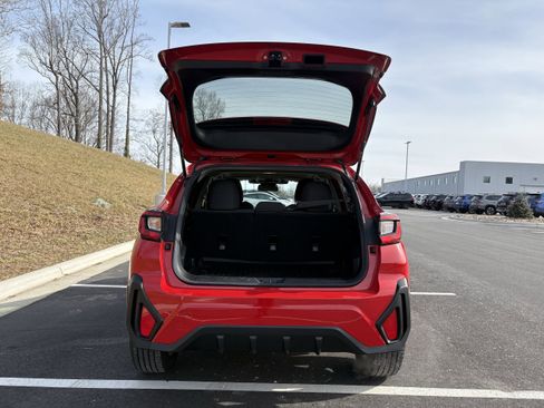 Certified 2024 Subaru Crosstrek 2.0i Premium image 11
