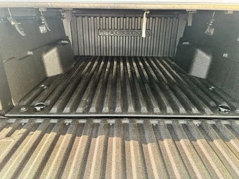 Used 2025 Toyota Tacoma SR5 AWD/4WD image 18
