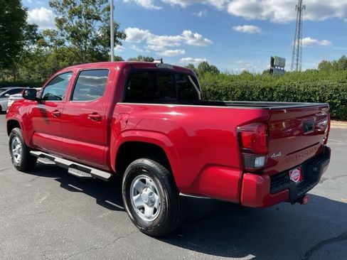 Used 2022 Toyota Tacoma SR AWD/4WD image 13