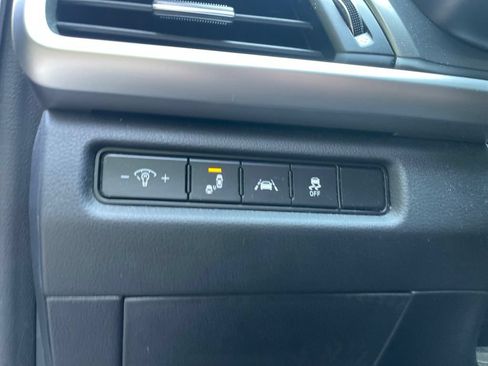 Used 2020 Kia Telluride S w/ S 8 Passenger Seating Package AWD/4WD image 10