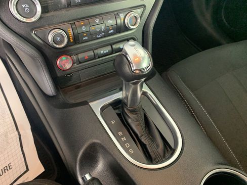 Used 2019 Ford Mustang GT w/ Ford Safe & Smart Package image 25