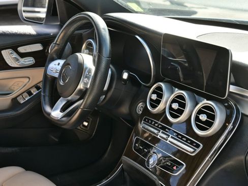 Used 2020 Mercedes-Benz C 300 Sedan image 17