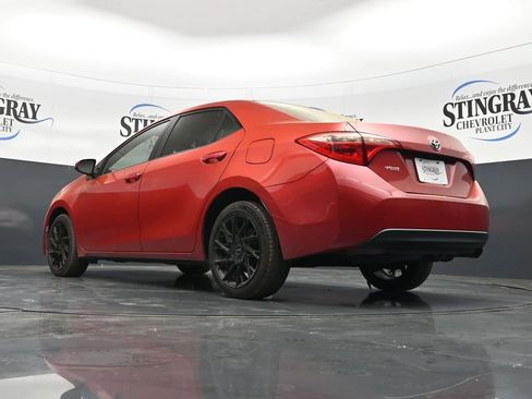 Used 2018 Toyota Corolla LE image 21