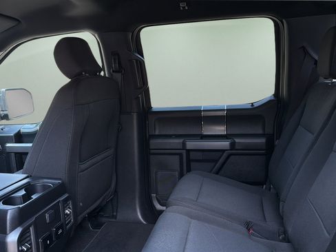 Used 2020 Ford F150 XLT w/ Equipment Group 302A Luxury AWD/4WD image 15