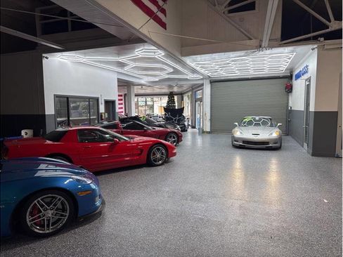 Used 2006 Chevrolet Corvette Z06 w/ Preferred Equipment Group image 29