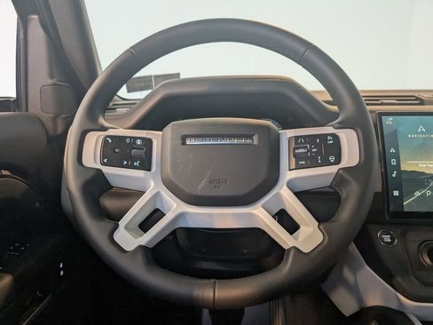 New 2026 Land Rover Defender 110 X-Dynamic SE image 15