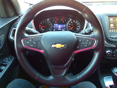 Used 2019 Chevrolet Equinox LT image 28