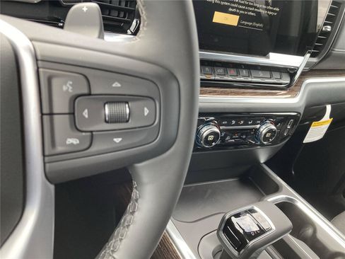 New 2026 GMC Sierra 1500 Elevation w/ X31 Off-Road Package AWD/4WD image 22