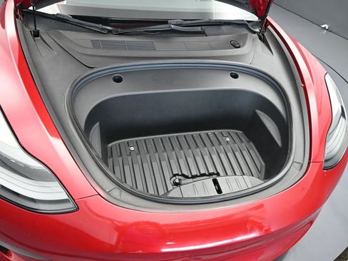 Used 2022 Tesla Model 3 Standard Range image 42