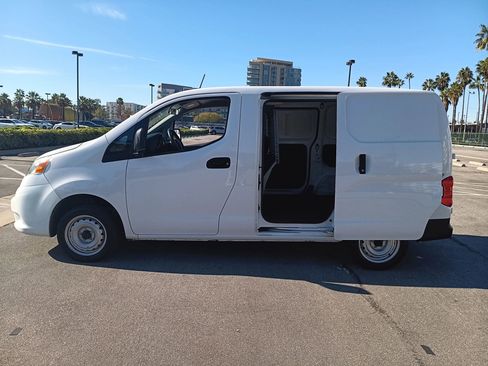 Used 2021 Nissan NV200 S w/ Back Door Glass Package FWD image 7