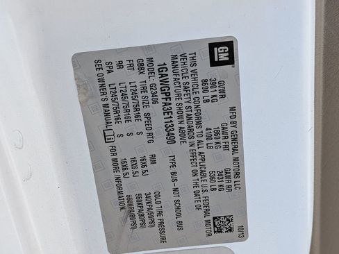 Used 2014 Chevrolet Express 2500 LS image 30