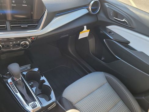 New 2026 Chevrolet Trax LT image 23