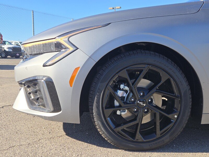 New 2027 Kia K5 GT-Line image 5