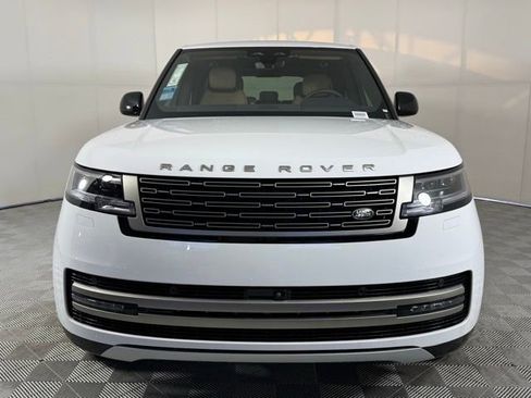 New 2025 Land Rover Range Rover SE image 5
