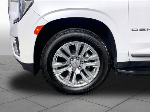 Certified 2023 GMC Yukon XL Denali AWD/4WD image 13