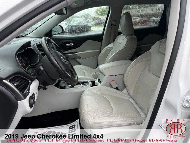 Used 2019 Jeep Cherokee Limited AWD/4WD image 10