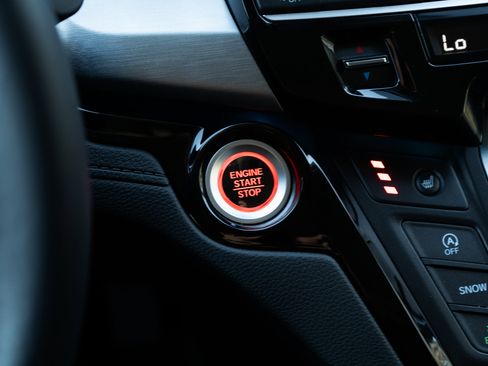 Certified 2026 Honda Odyssey Touring image 15