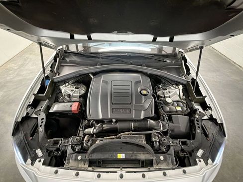 Used 2020 Jaguar F-PACE 300 Sport image 31