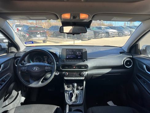 Used 2022 Hyundai Kona SEL w/ Convenience Package image 19