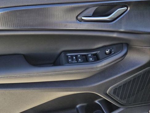 New 2026 Jeep Grand Cherokee L 2WD image 16