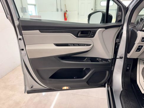 Used 2019 Honda Odyssey EX-L image 10