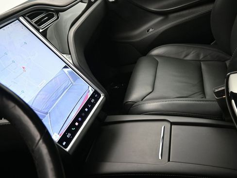 Used 2017 Tesla Model S AWD image 19