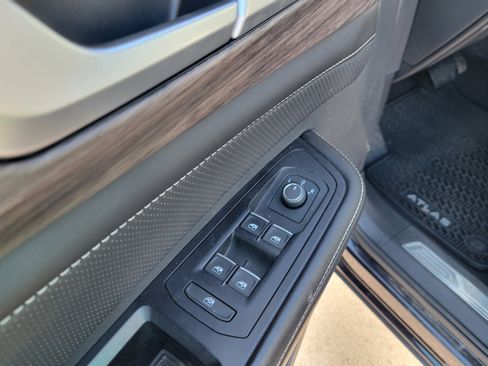 Used 2024 Volkswagen Atlas SEL image 27