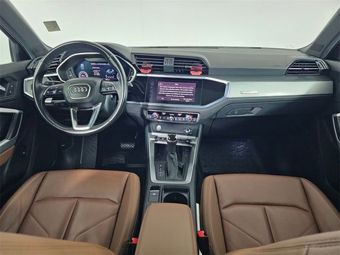 Used 2020 Audi Q3 2.0T Premium Plus w/ Premium Plus Package image 23