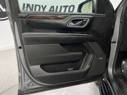 Used 2021 Chevrolet Tahoe LT w/ LT Signature Package AWD/4WD image 14